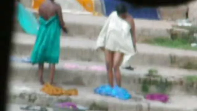 Pornografia sem registo  Se os jeans estiverem vídeo de pornô dos jovens titans rasgados, eles vão definitivamente entrar no cu