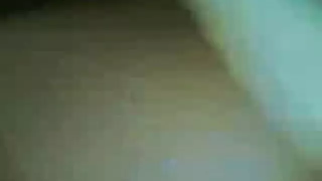 Pornografia sem registo  Ela agarrou o homem vídeos pornôs de incesto rico e deu-lhe muitos orgasmos.