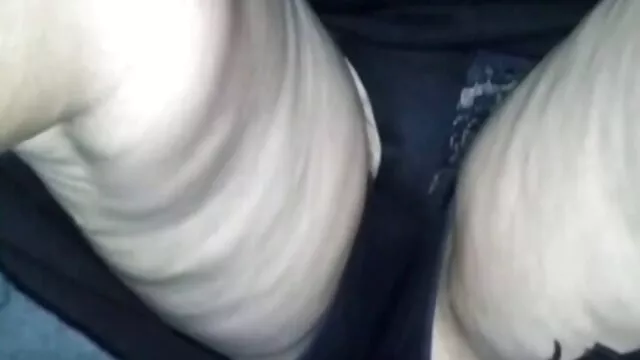 Pornografia sem registo  Com um vídeo pornô full hd belo rabo gay