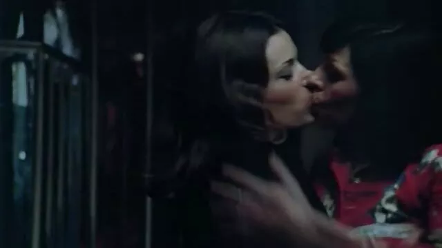 Pornografia sem registo  Bem, com melhor aspecto. vídeos pornôs de anitta