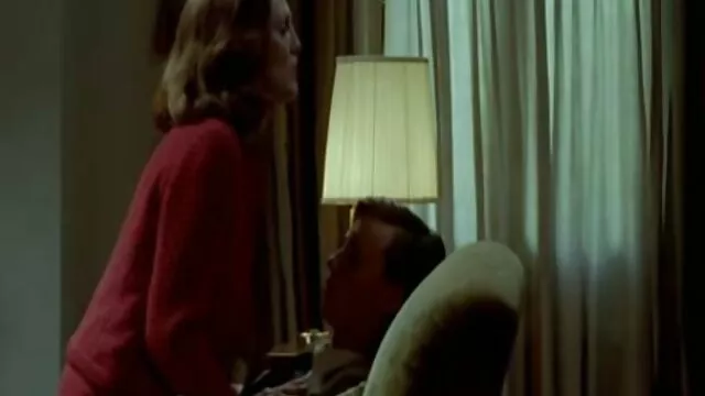 Pornografia sem registo  A esposa bêbada imita outra. filme pornô com mônica matos