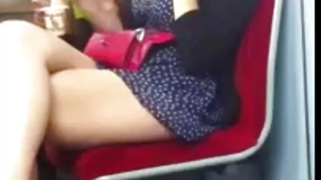 Pornografia sensual sem registo.  Orgia de Natal pornô vídeo pornô de talita brandão com mães ocupadas