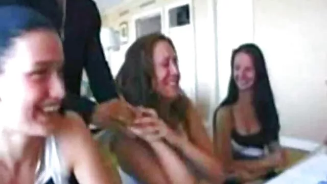 Pornografia sem registo  Jogo quero ver um filme pornô de graça Anal com a irmã russa