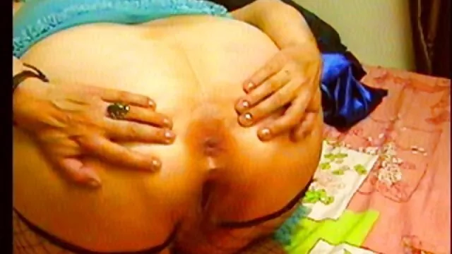 Pornografia sem registo  Esbelto que vídeos pornôs morenas normalmente leva pila no rabo