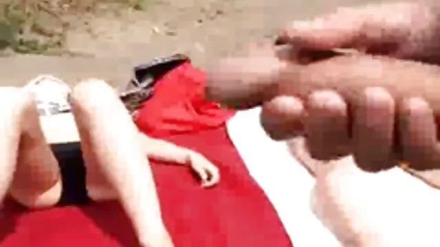 Pornografia sem registo  A rapariga bonita vídeo pornô do ben 10 gosta de vibrador