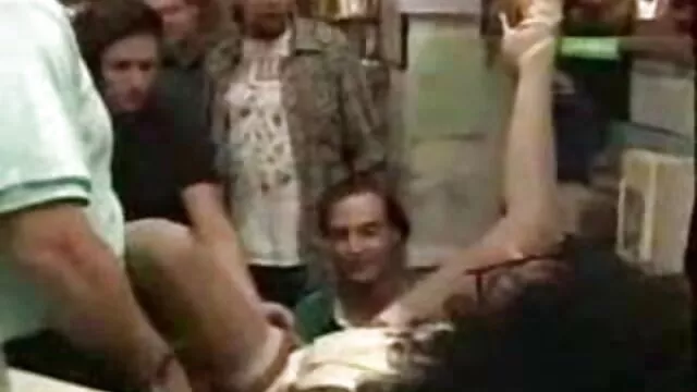 Pornografia sem registo  A melhores filmes porno americano Katie come pilas e fode por Dinheiro.
