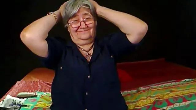 Pornografia sem registo  O Anjo Negro adora comer todos os vídeos de pornô do mundo pilas brancas em onebcam.
